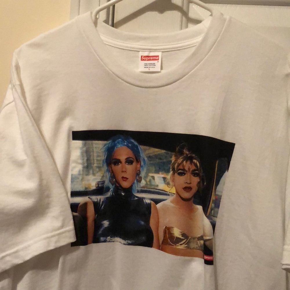 Supreme tee